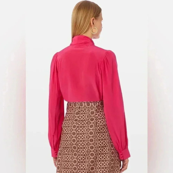 NWT MARIE OLIVER Felix 100% Silk Blouse Rogue, Fuchsia Bow Button down, Sz Small - Picture 5 of 15